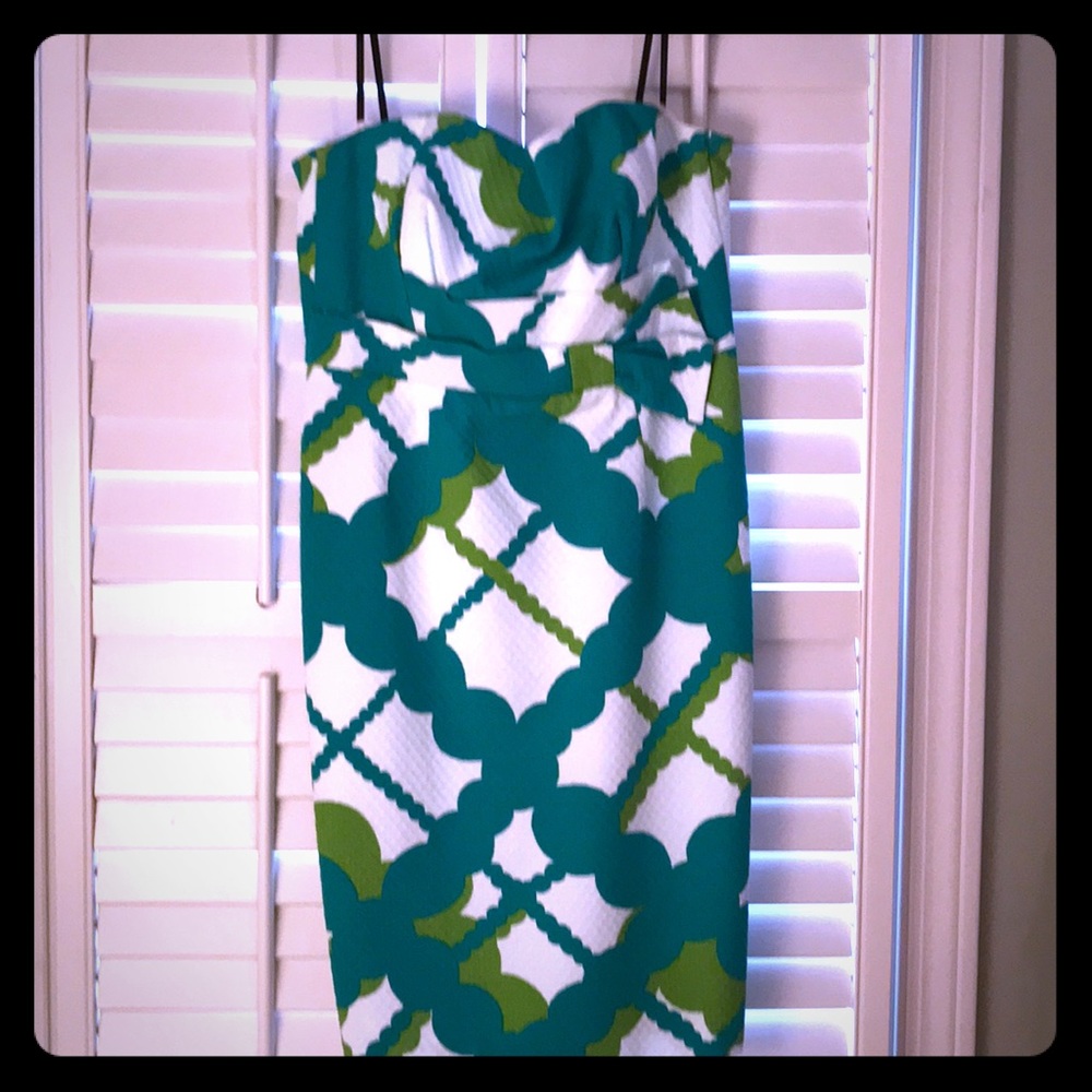 Strapless dress